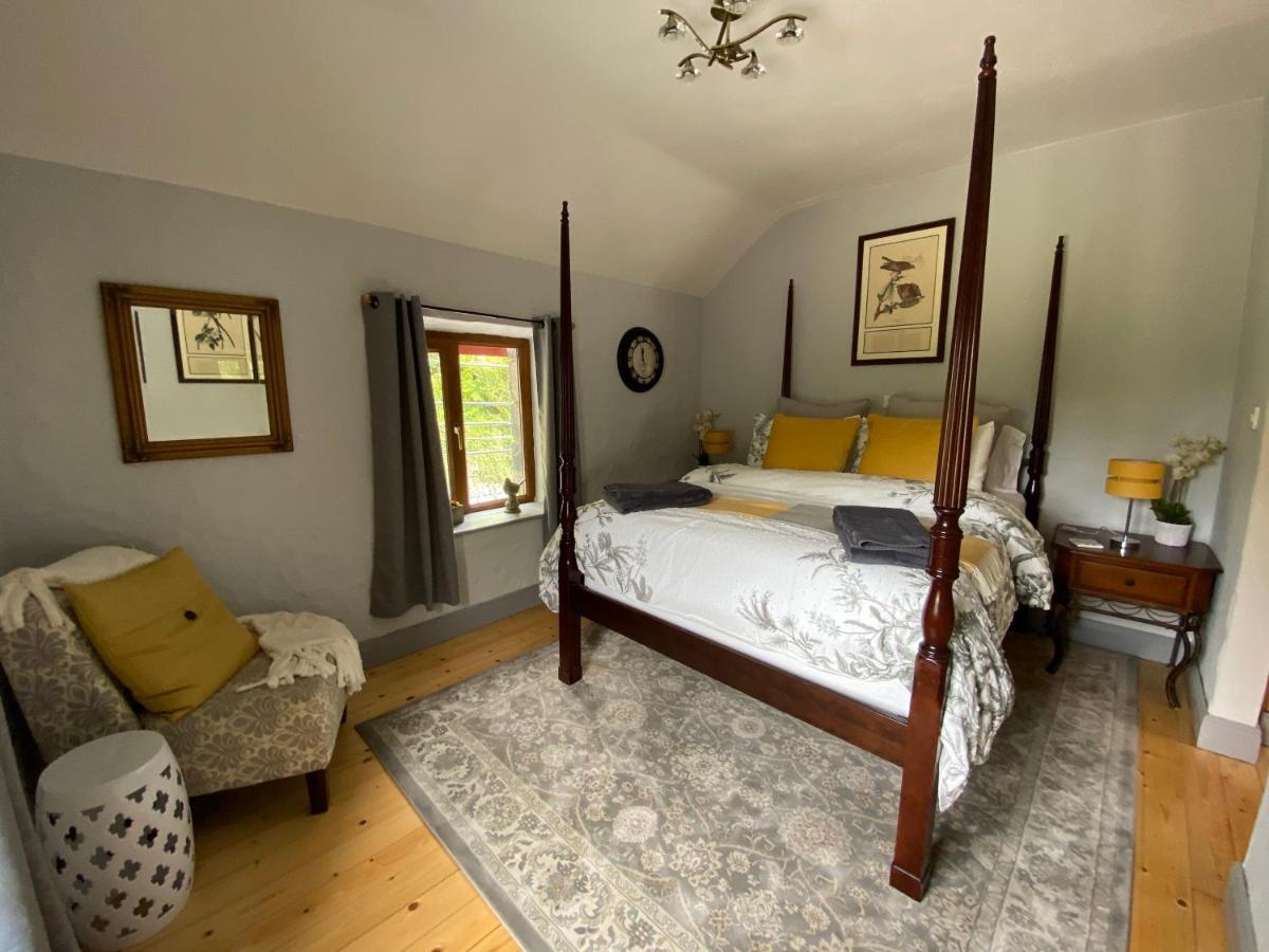 Salmon Weir Lodge コング エクステリア 写真